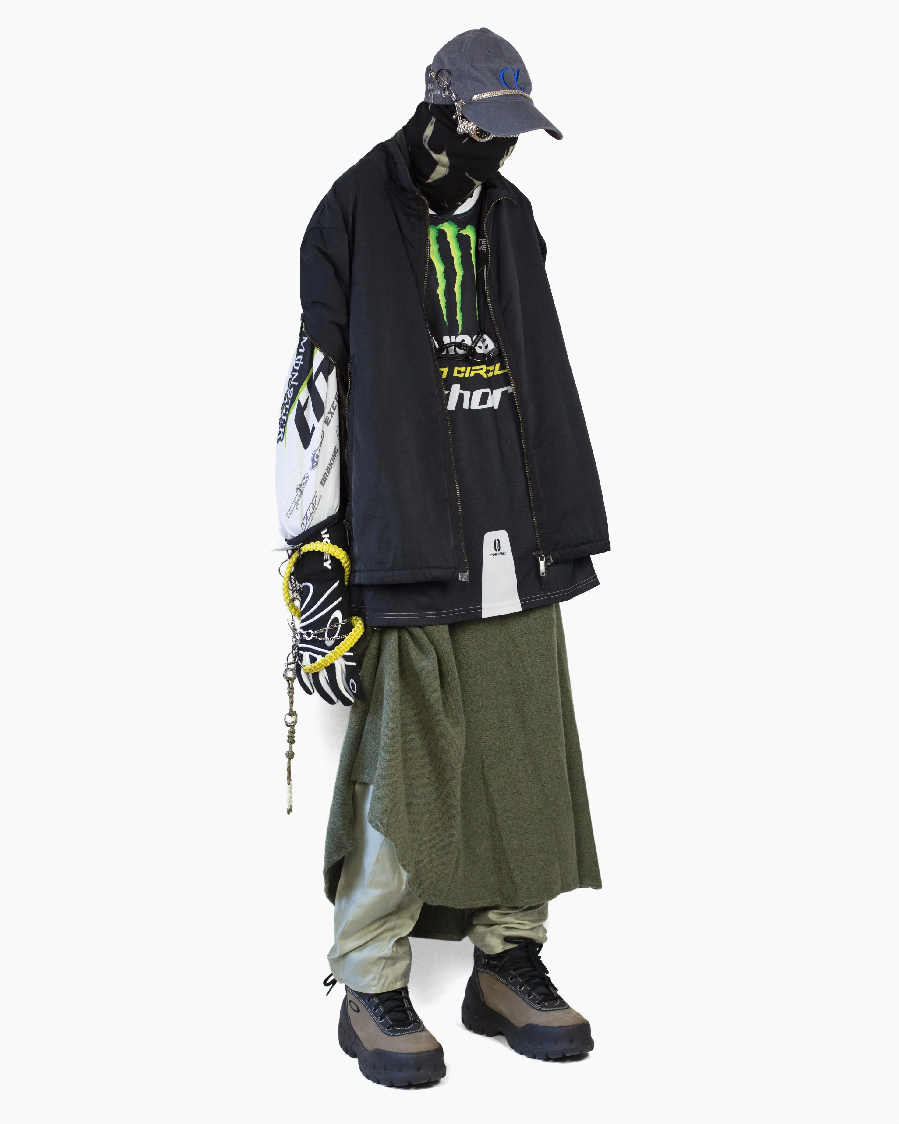 HANGER STYLING