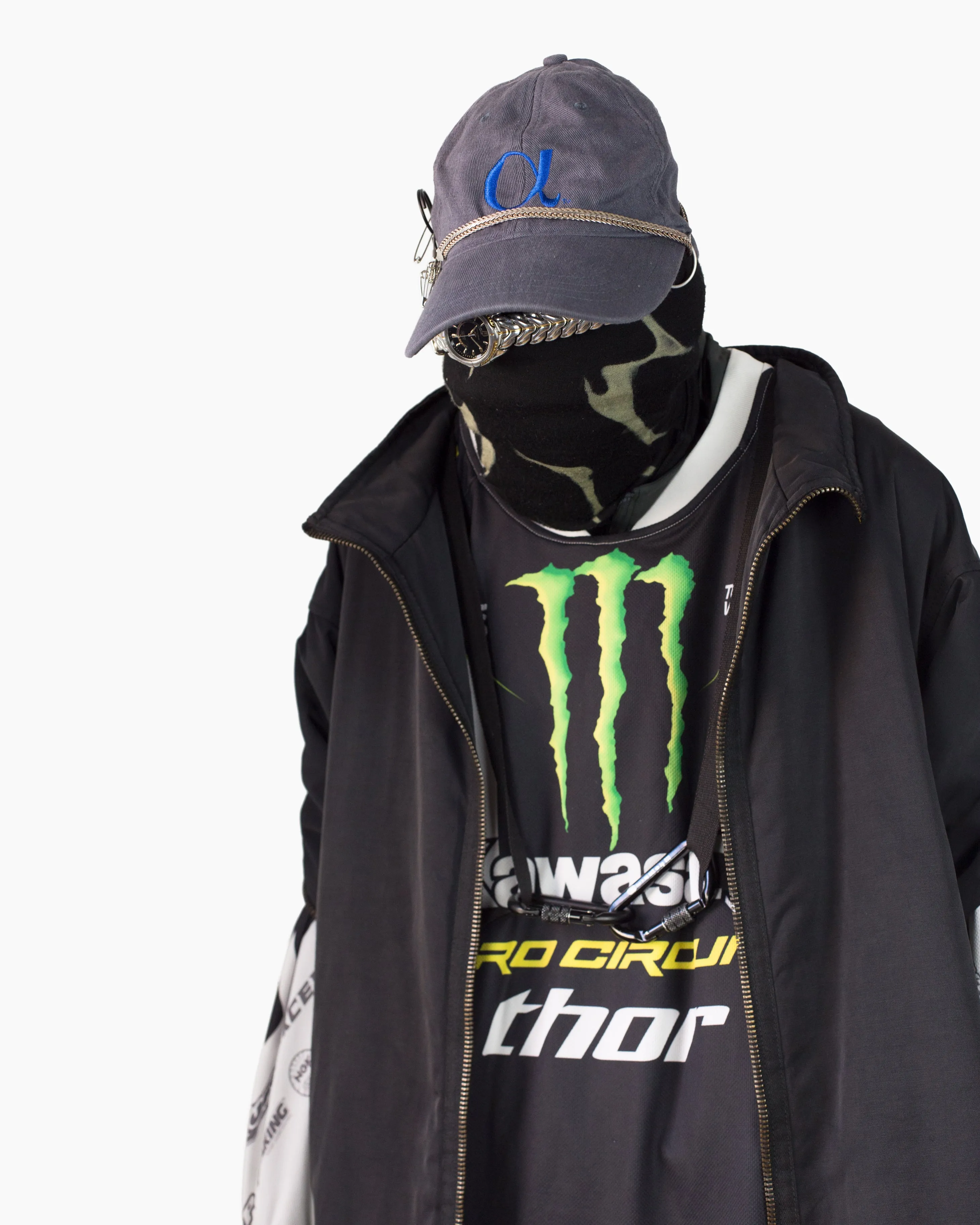 HANGER STYLING