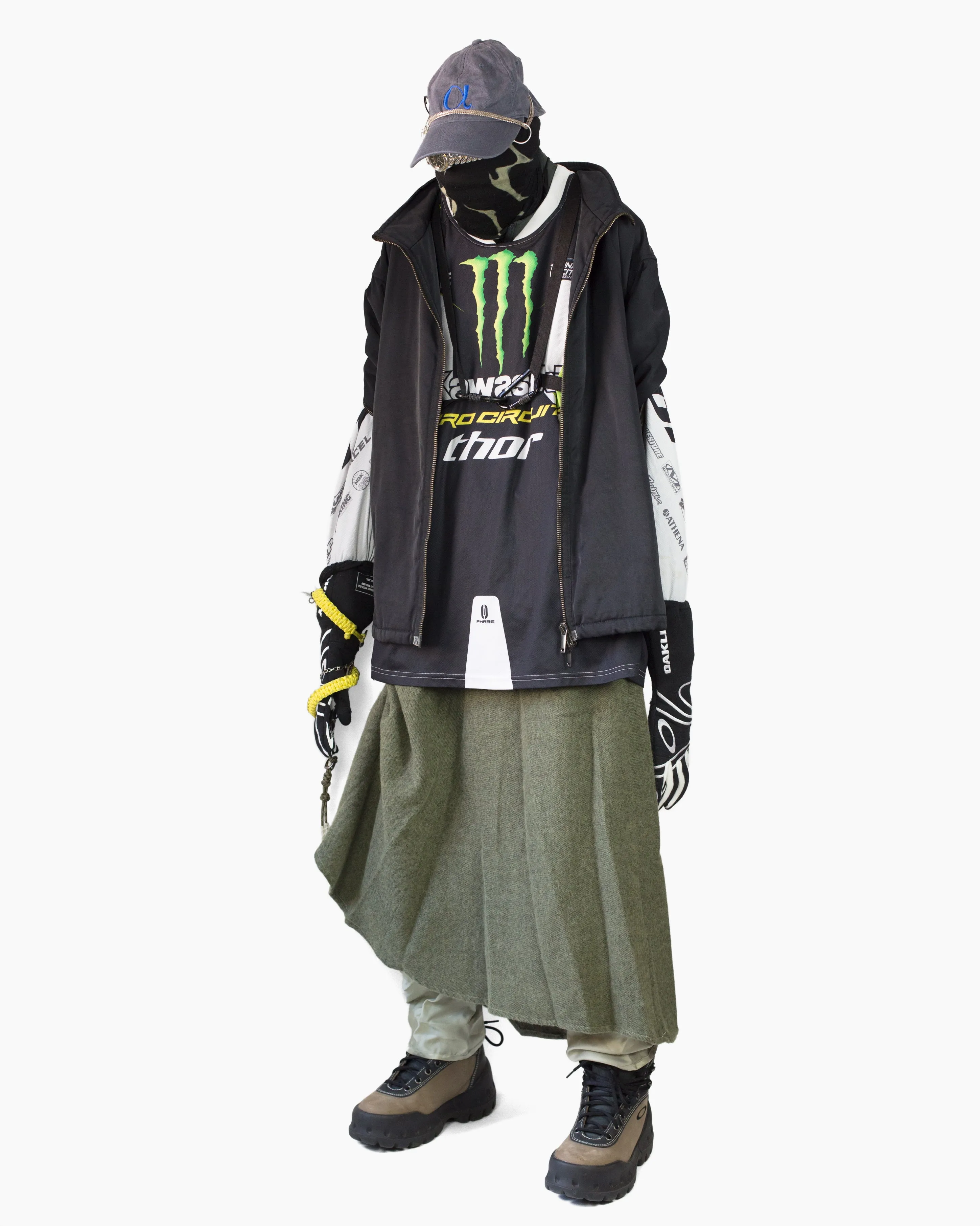 HANGER STYLING