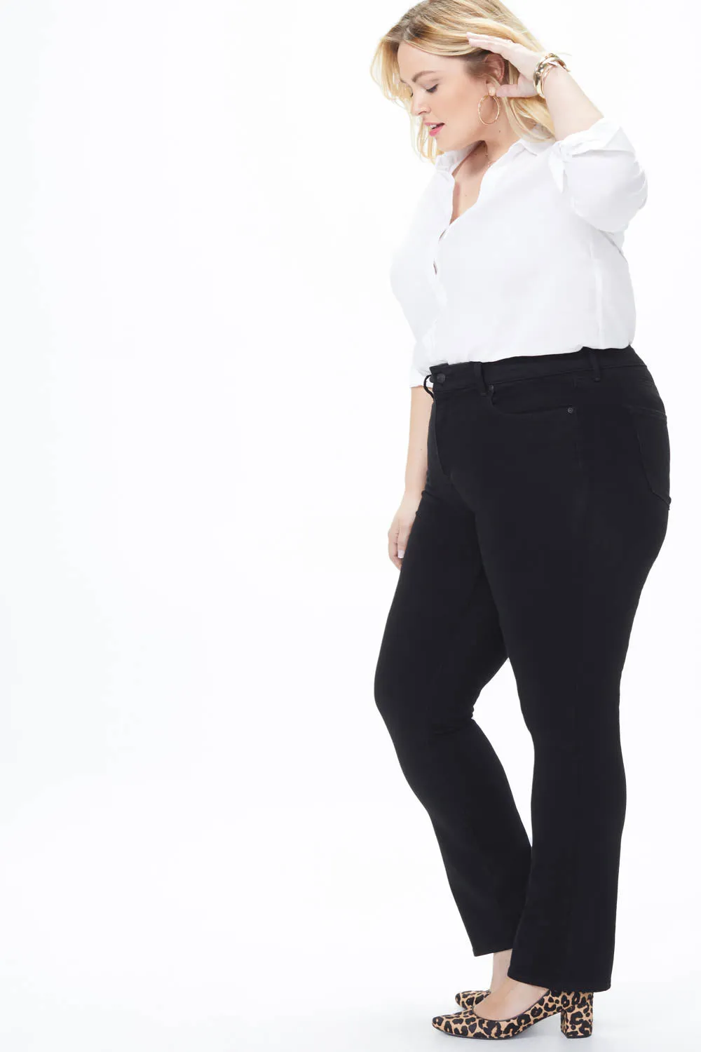 Marilyn Straight Jeans In Plus Size - Black