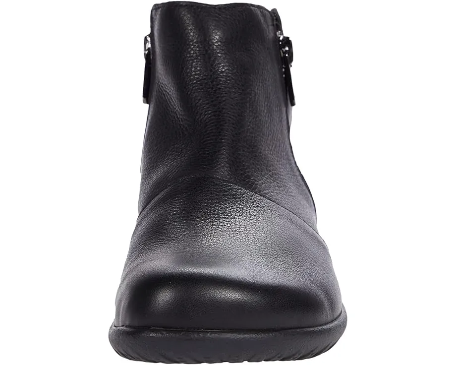 Naot Women's Wanaka - Black Soft Leather