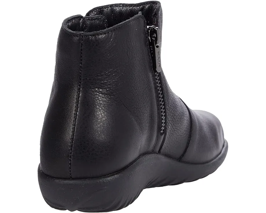 Naot Women's Wanaka - Black Soft Leather